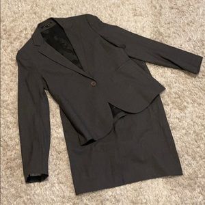 Theory dress suit